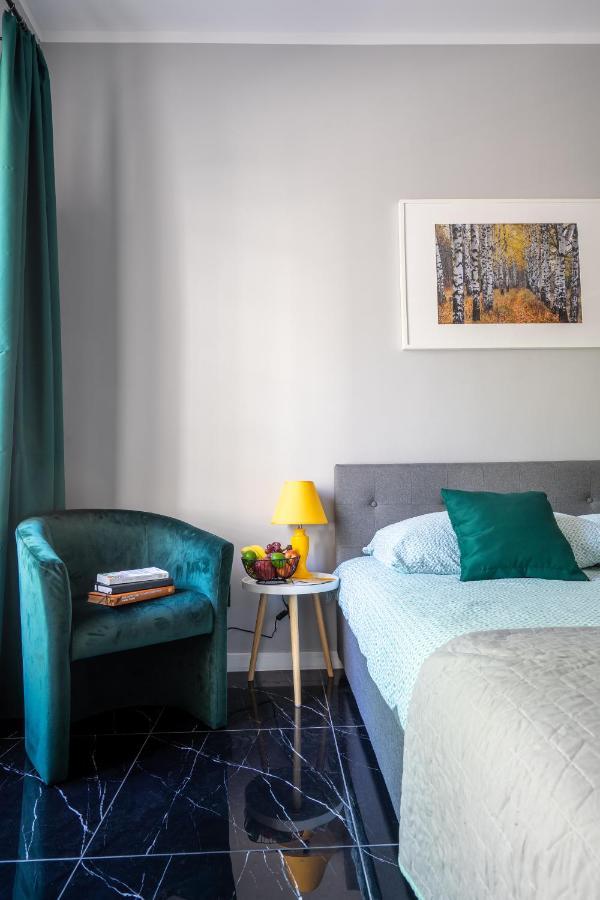 Stylish Studio In The Heart Of The City. Varşovia Exterior foto